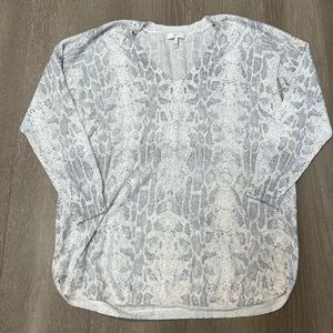 Joie Light weight sweater